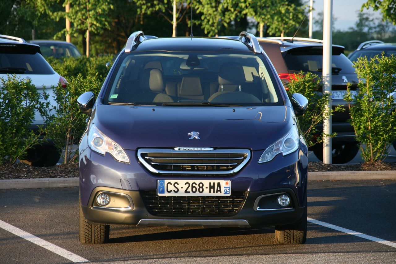 Peugeot 2008 zdobył 5 gwiazdek w testach EuroNCAP