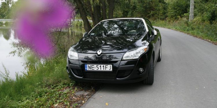17. Renault Megane CC Floride Wiadomości
