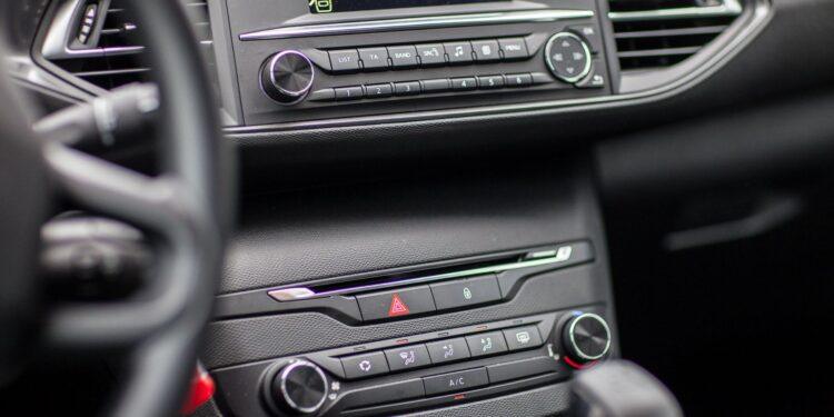 radio peugeot 308 1 2 82km francuskie pl 13 Wiadomości
