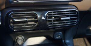 54. Citroen C4 Cactus kłuje w oczy Citroën - testy i opinie