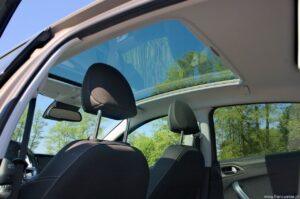 23. Peugeot 208 z lakierem strukturalnym Testy