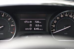 29. Peugeot 208 z lakierem strukturalnym Testy