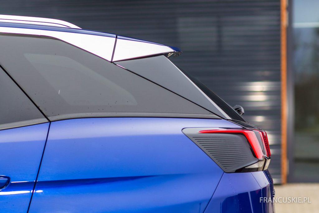 nowy-peugeot-3008-17