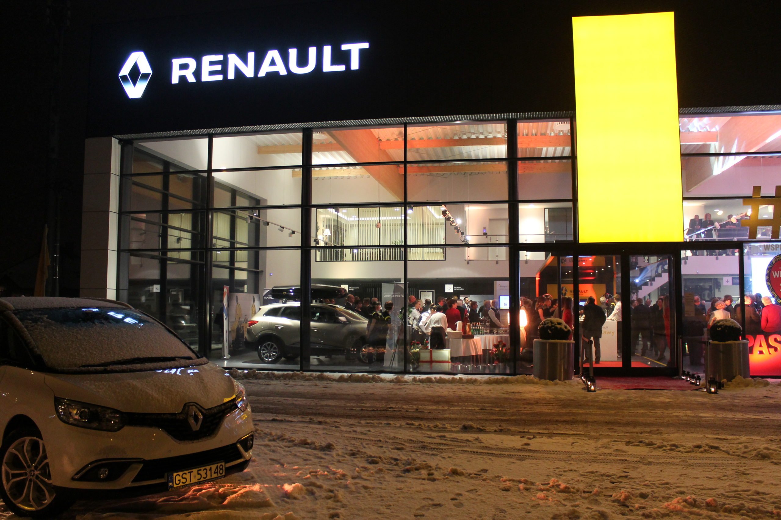Gala otwarcia salonu Renault Adamowscy w Starogardzie