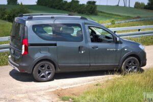 01. Dacia Dokker Stepway – solidny kombivan w atrakcyjnej cenie Testy