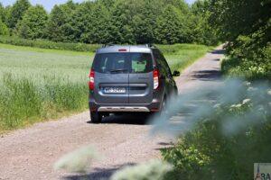 16. Dacia Dokker Stepway – solidny kombivan w atrakcyjnej cenie Testy