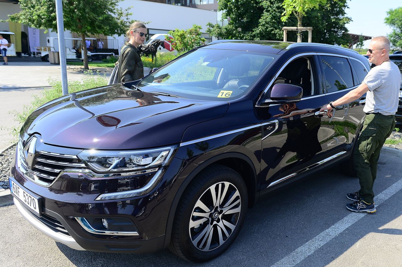 Nowe Renault Koleos w świetle gwiazd Francuskie.pl
