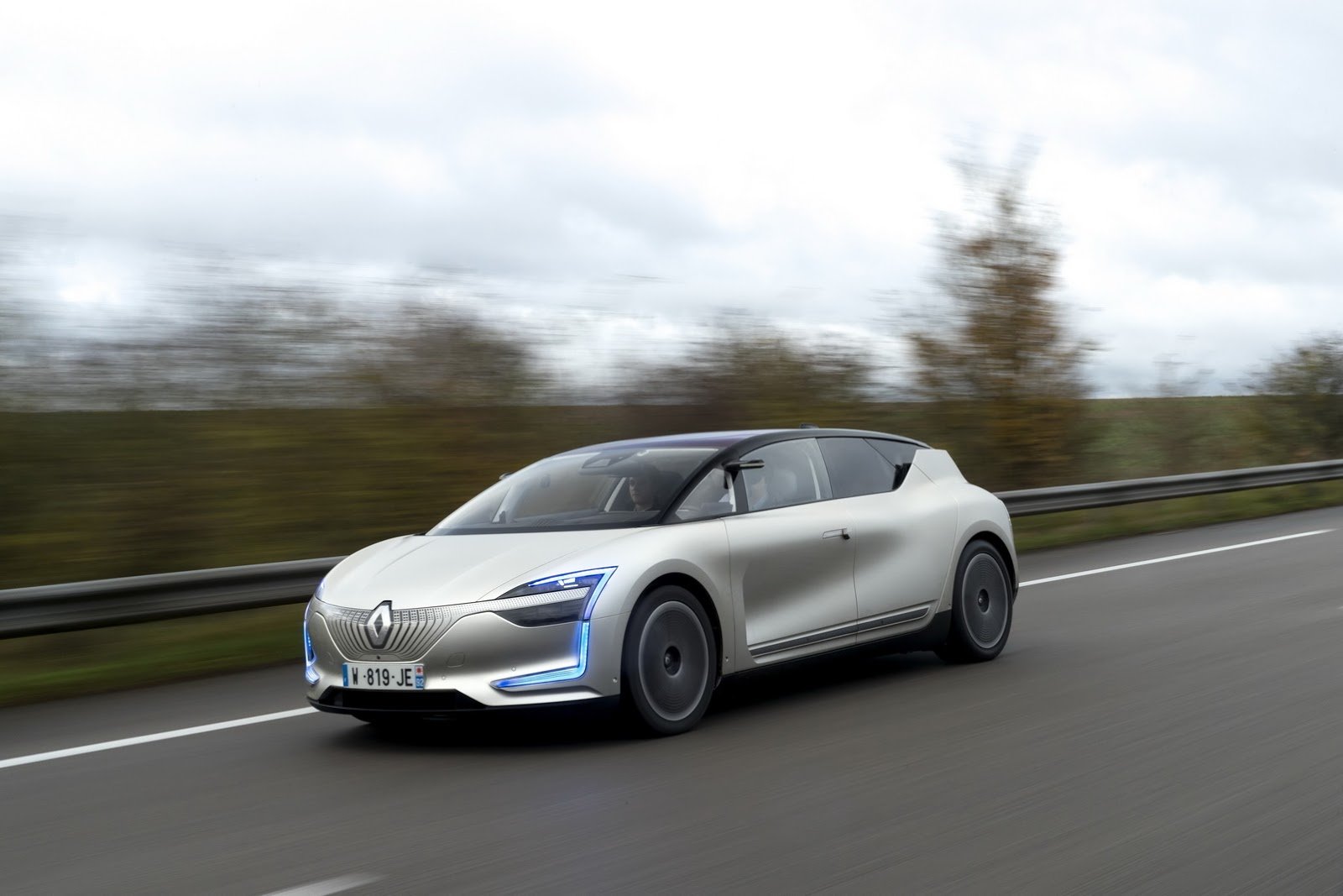 Renault Symbioz Concept czy tak wygląda przyszłość