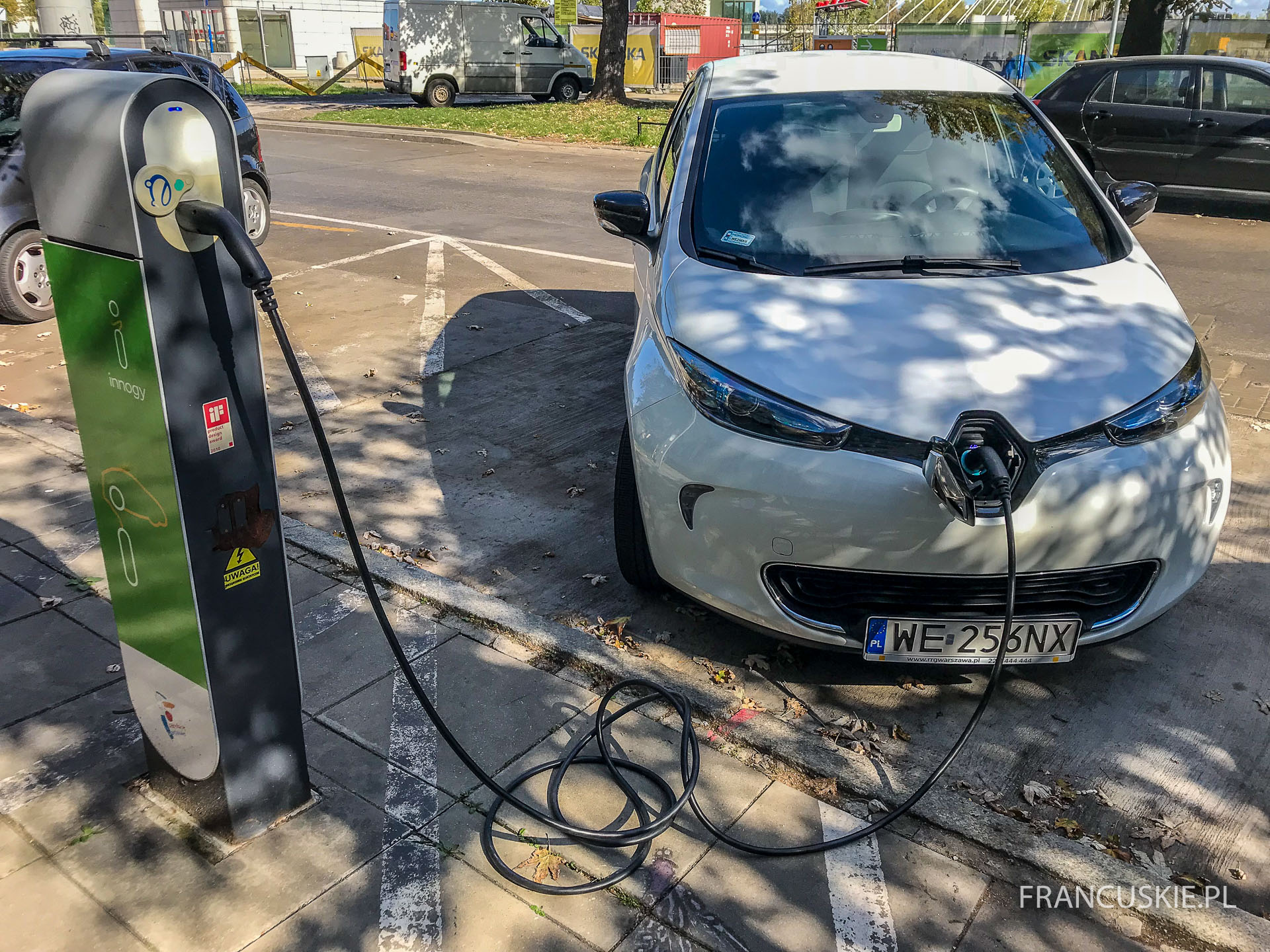 Ile kosztuje używany samochód elektryczny? Francuskie.pl