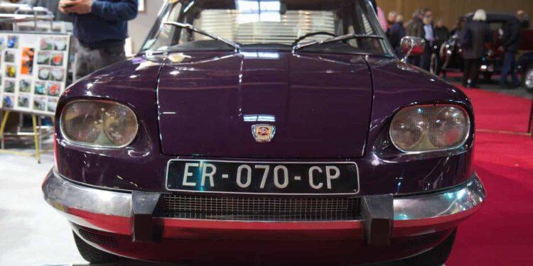 18. Panhard et Levassor na Retromobile 2019 Panhard 24 Nieznane, niszowe, zapomniane