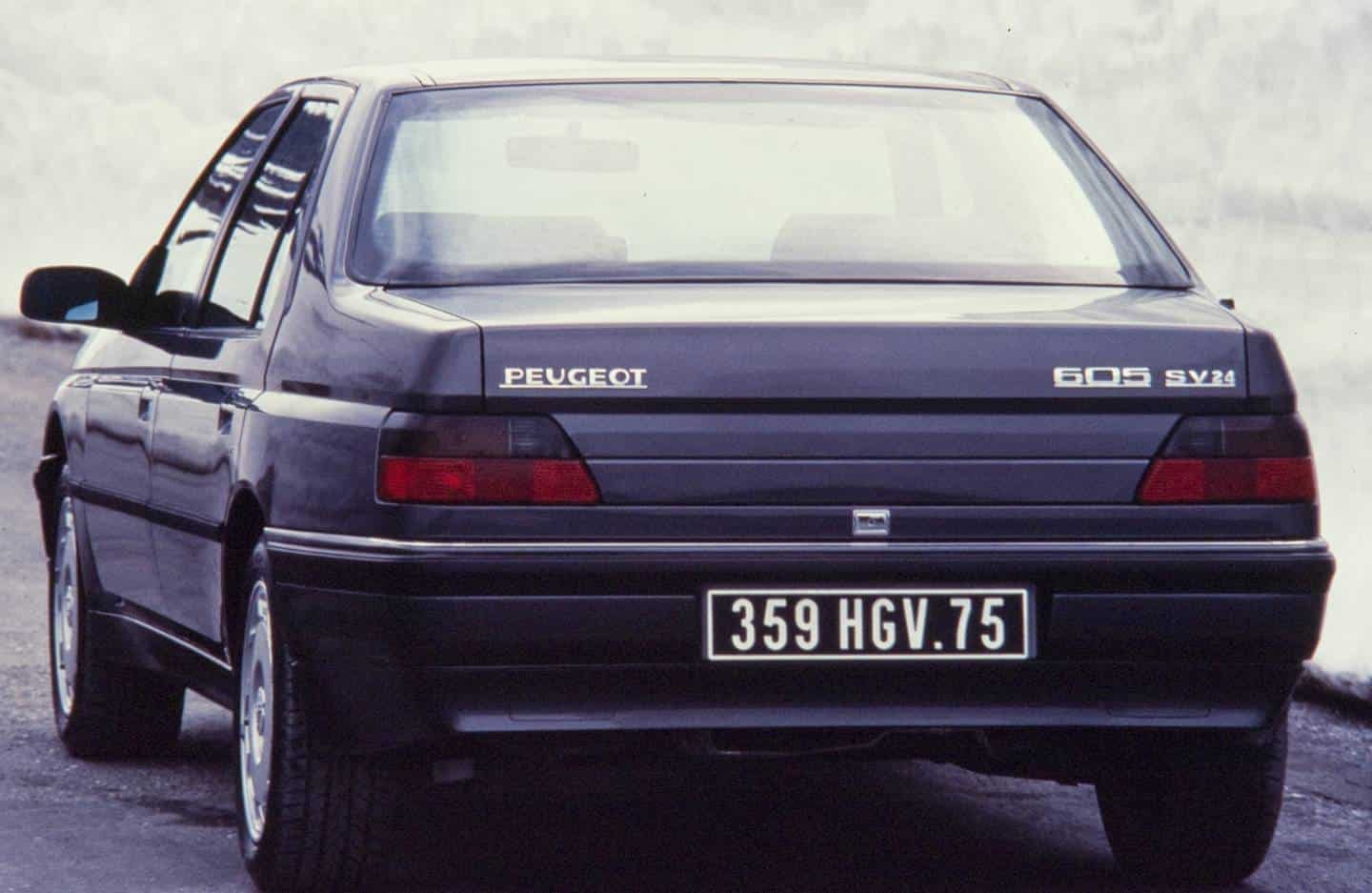 Салон peugeot 605