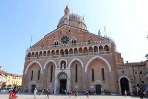 Peugeot 508 SW na europejskich trasach – część I 09 Wiadomości