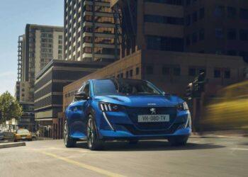 Nowy Peugeot e 208 Futuristic and Young 25 Wiadomości