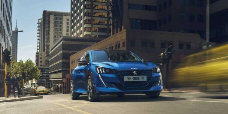 Nowy Peugeot e 208 Futuristic and Young 25 Testy