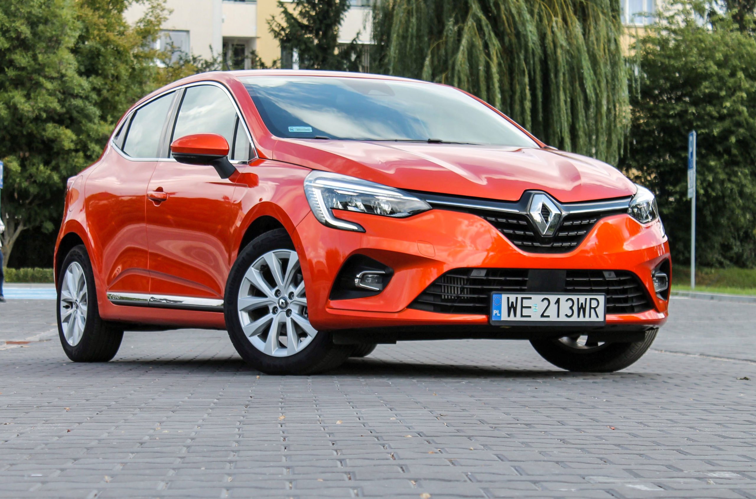 Test: Nowe Renault Clio 1.0 Tce 100 – Czym Przekona Nas Rywal Peugeot 208 I Vw Polo? – Francuskie.pl – Dziennik Motoryzacyjny