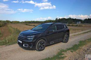 09. Komfortowy Citroen C5 Aircross BlueHDi 130 EAT8 Shine Citroën - testy i opinie
