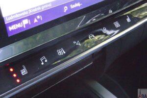 45. Komfortowy Citroen C5 Aircross BlueHDi 130 EAT8 Shine Citroën - testy i opinie