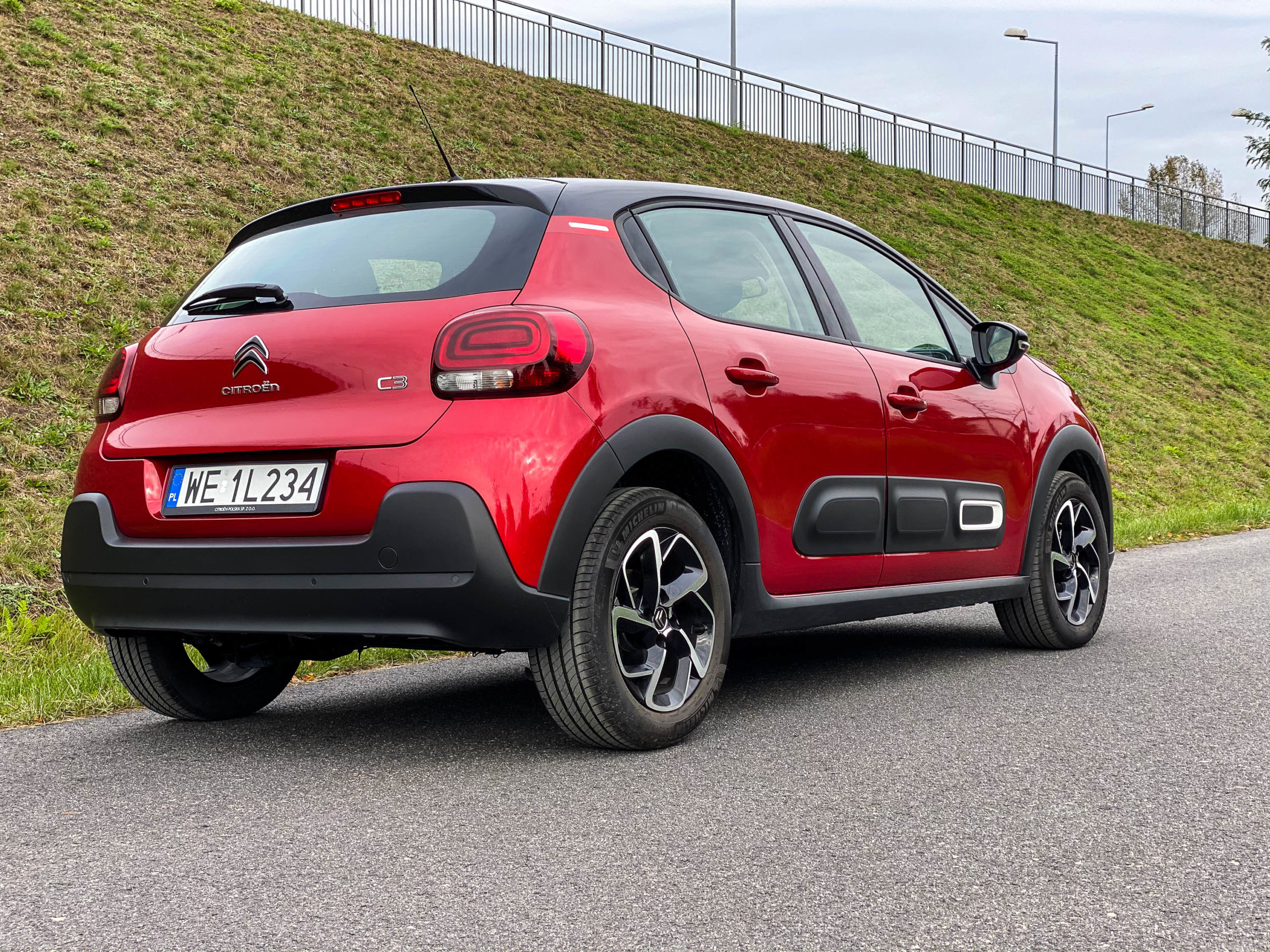 Test: Nowy Citroën C3 Shine 1.2 110 Km 2020 – Bardziej Komfortowo Się W Mieście Już Chyba Nie Da – Francuskie.pl – Dziennik Motoryzacyjny