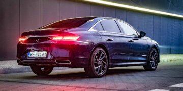 ds9 ds automobiles 2021 225KM eat8 1 scaled Wiadomości