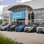 25 Peugeotow e 2008 we flocie Furniture Village Wiadomości