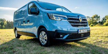 renault trafic 2022 diesel 1 scaled Wiadomości
