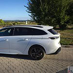 Peugeot 308 SW Plug In Hybrid 225 18 Wiadomości