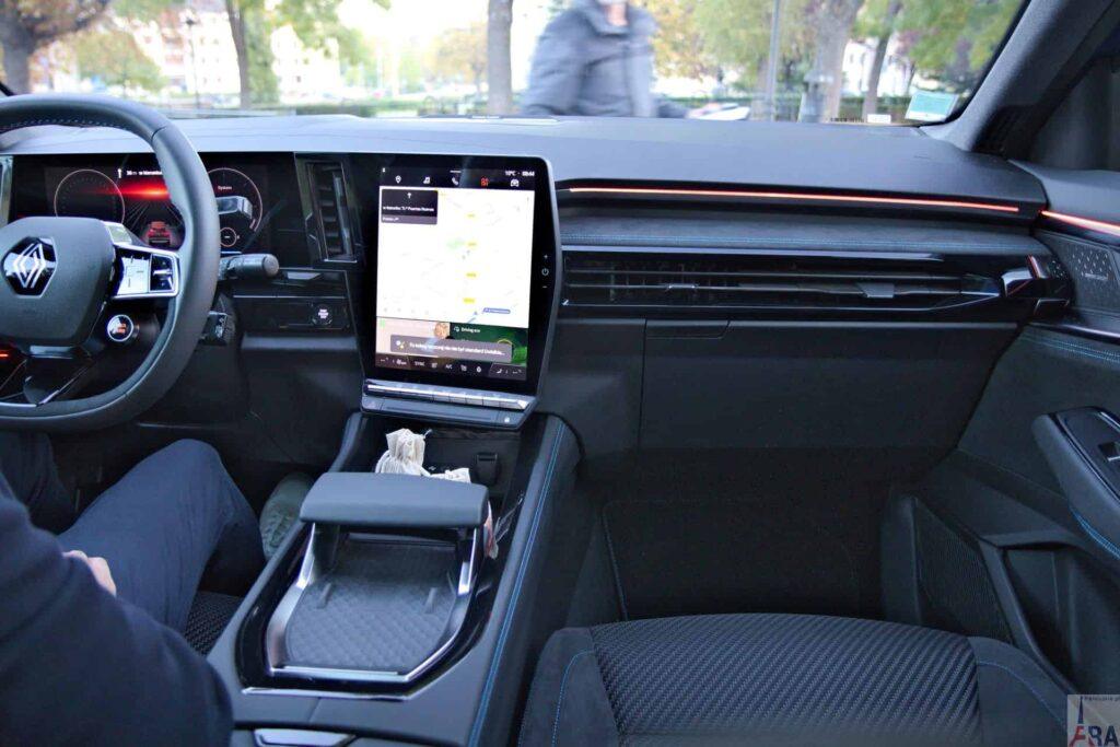 Renault Austral – pierwsza jazda. Nowa generacja 73 Przeglad Prasy