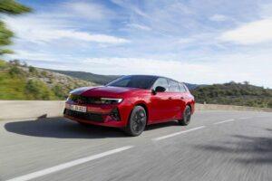 Idealny towarzysz podrozy nowy Opel Astra Sports Tourer Electric z oryginalnymi akcesoriami 03 Wiadomości
