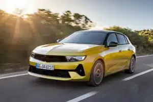 19. Opel Astra Hybrid Historia
