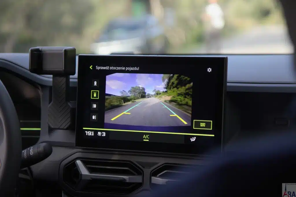 Nowa Dacia Duster III 2024 – pierwszy test nowego SUV-a. 4x2 i 4x4 ...