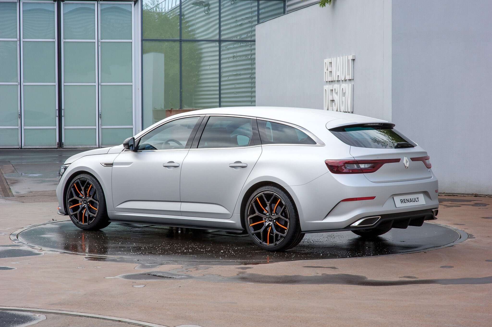 Renault Talisman Shooting Brake 1 Wiadomości