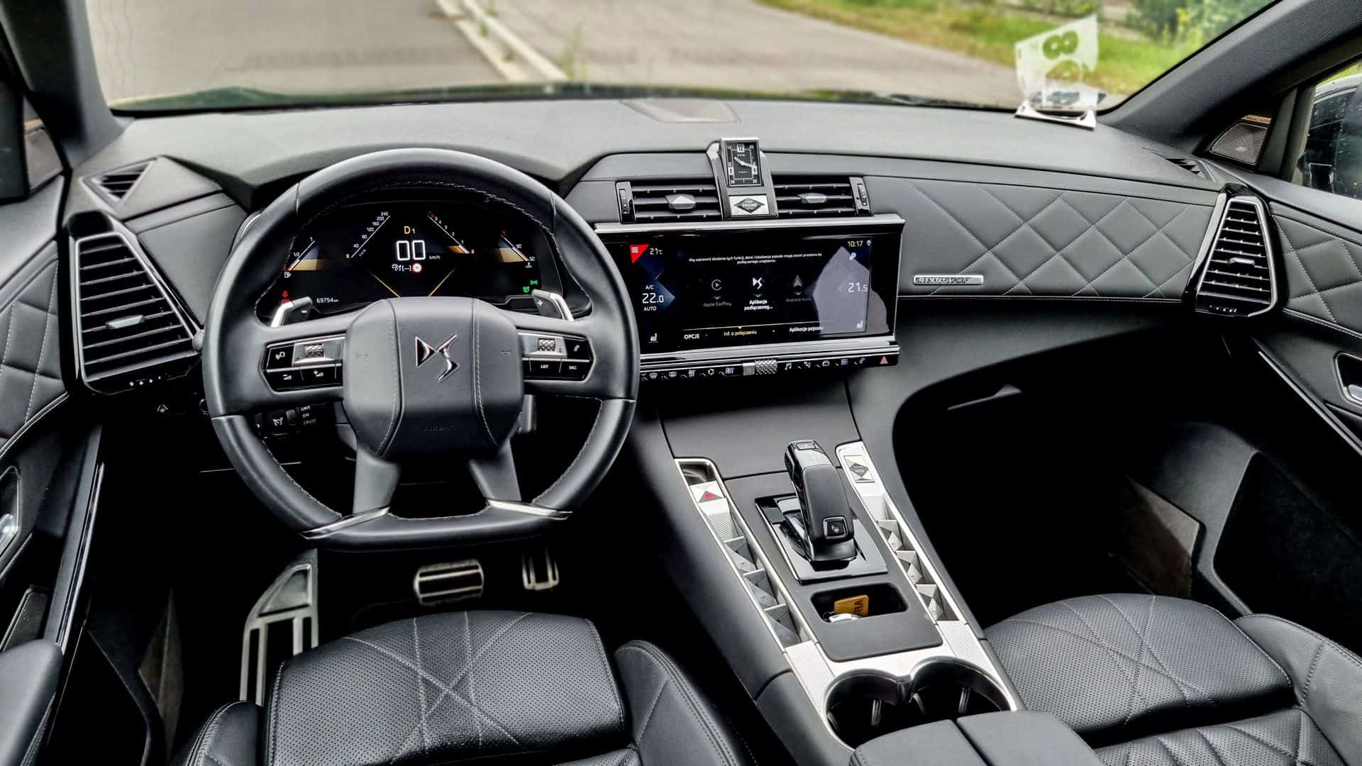 DS 7 Crossback 1.6 180 EAT8 026 Wiadomości