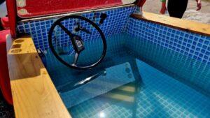 Citroen 2CV z basenem i minibarem 003 Wiadomości