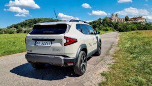 Dacia Duster Hybrid 140 1 Testy