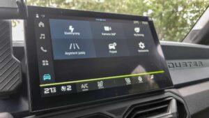 Dacia Duster Hybrid 140 17 Testy