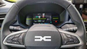 Dacia Duster Hybrid 140 7 Testy
