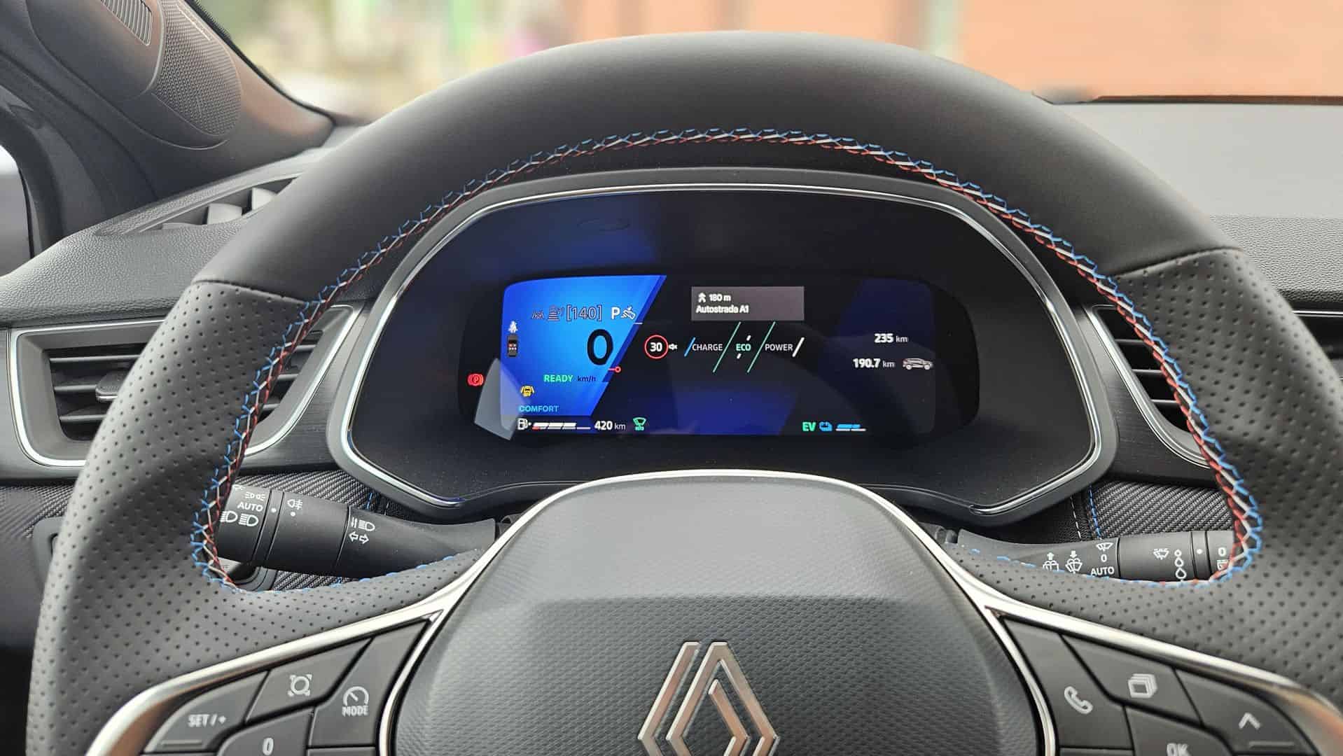 Renault Symbioz Full Hybrid 145 001 Testy