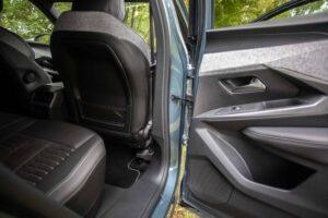nowy peugeot 3008 1 2 136 km eDCS6 8 scaled Testy