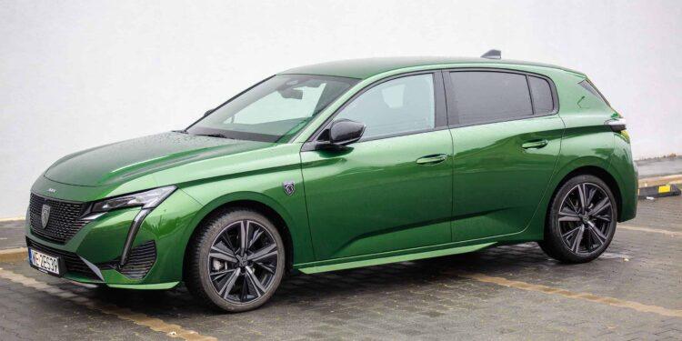 peugeot 308 mhev 136km 9 scaled Testy