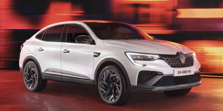 renault arkana Esprit Alpine, sportowy szyk, jasny lakier