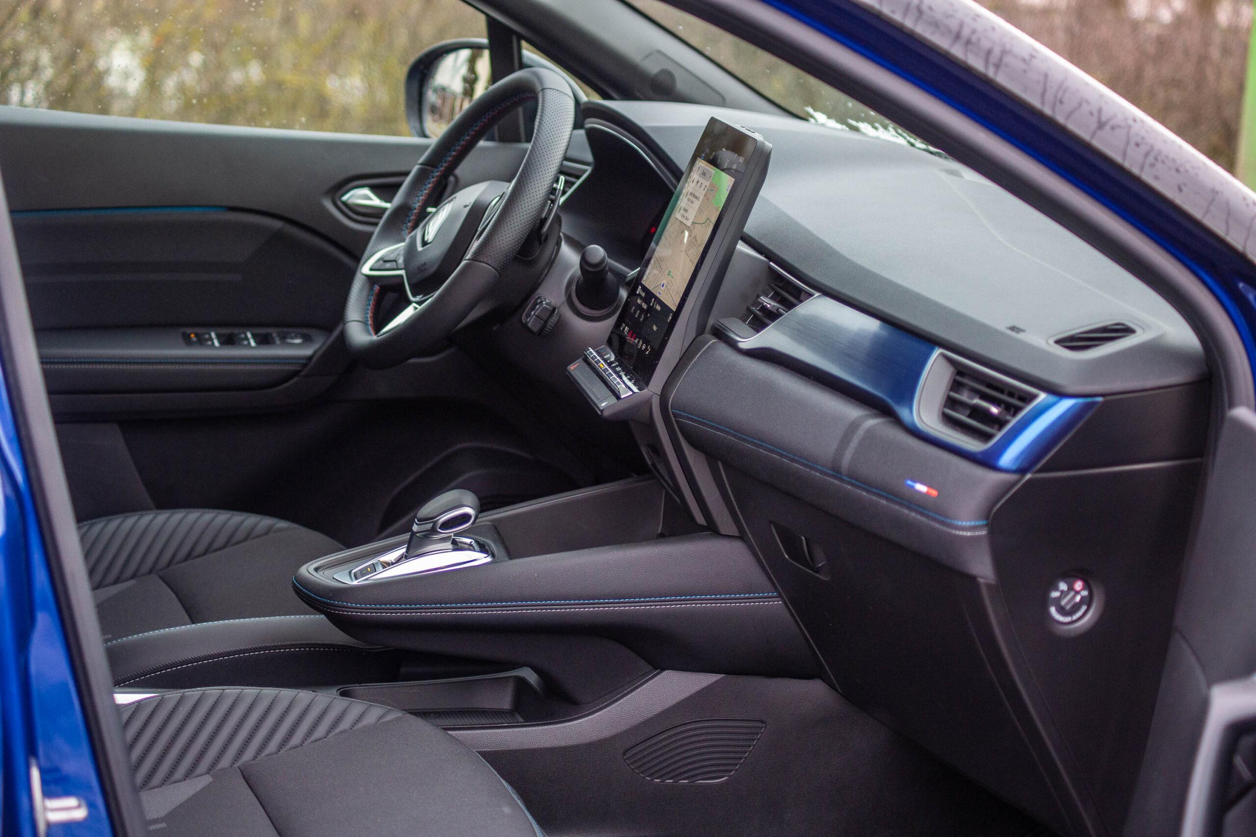 renault captur esprit alpine 160 km edc 12 scaled Wiadomości