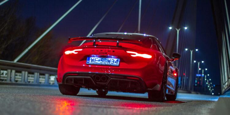 alpine a110 r 3 scaled Testy