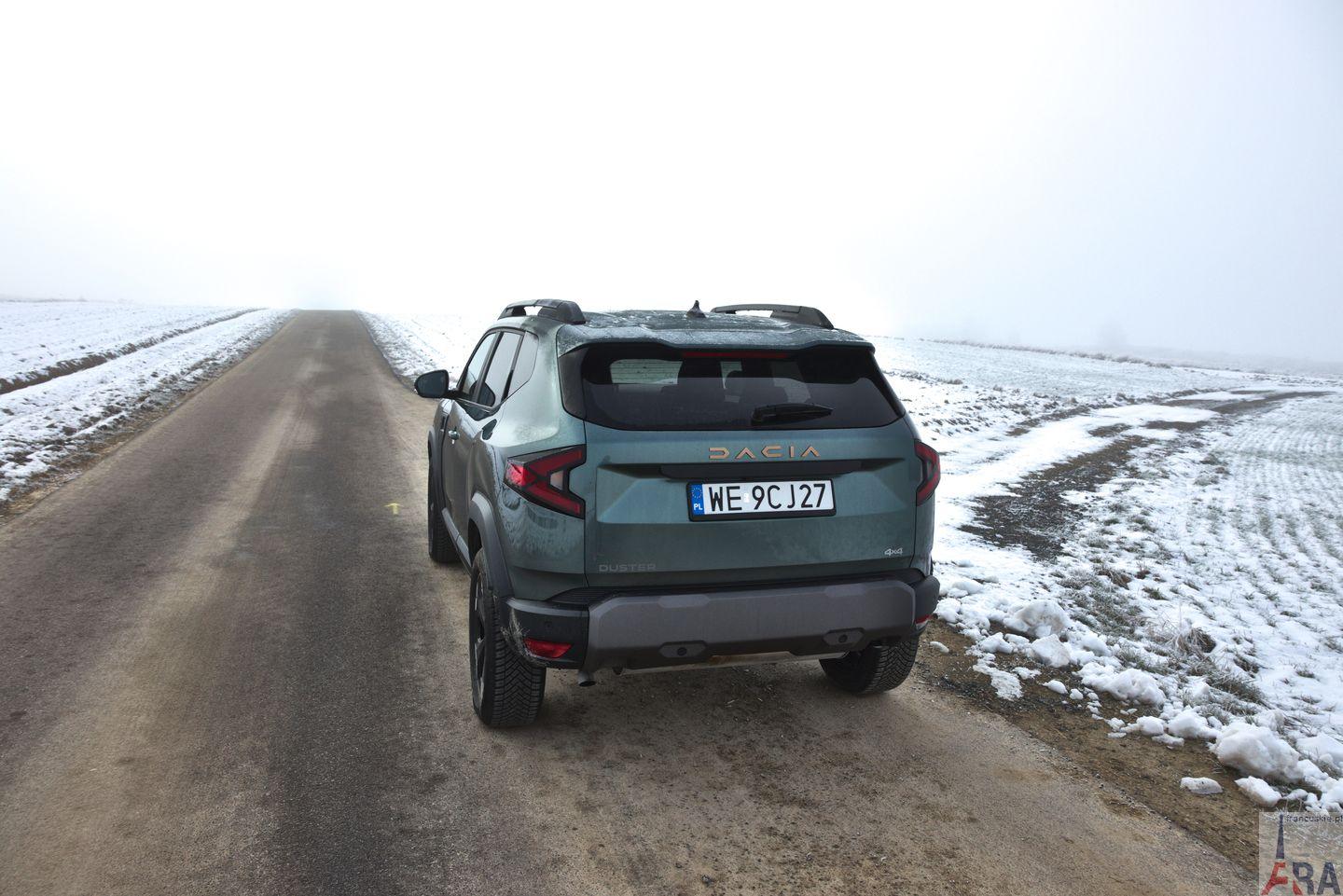 dacia duster tce 130 mhev 4x4 extreme 030 Testy