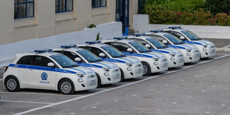 Fiat 500e policja