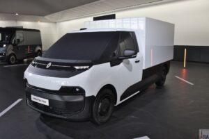 nowe renault trafic goelette i estafette bo dostawczak nie musi byc nudny 114 goelette rm 2026 Wiadomości