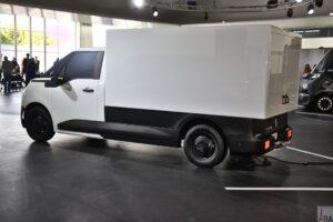 nowe renault trafic goelette i estafette bo dostawczak nie musi byc nudny 116 goelette rm 2026 Wiadomości