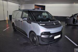 nowe renault trafic goelette i estafette bo dostawczak nie musi byc nudny 122 trafic e tech rm 2026 Wiadomości