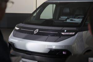 nowe renault trafic goelette i estafette bo dostawczak nie musi byc nudny 137 trafic e tech rm 2026 Wiadomości