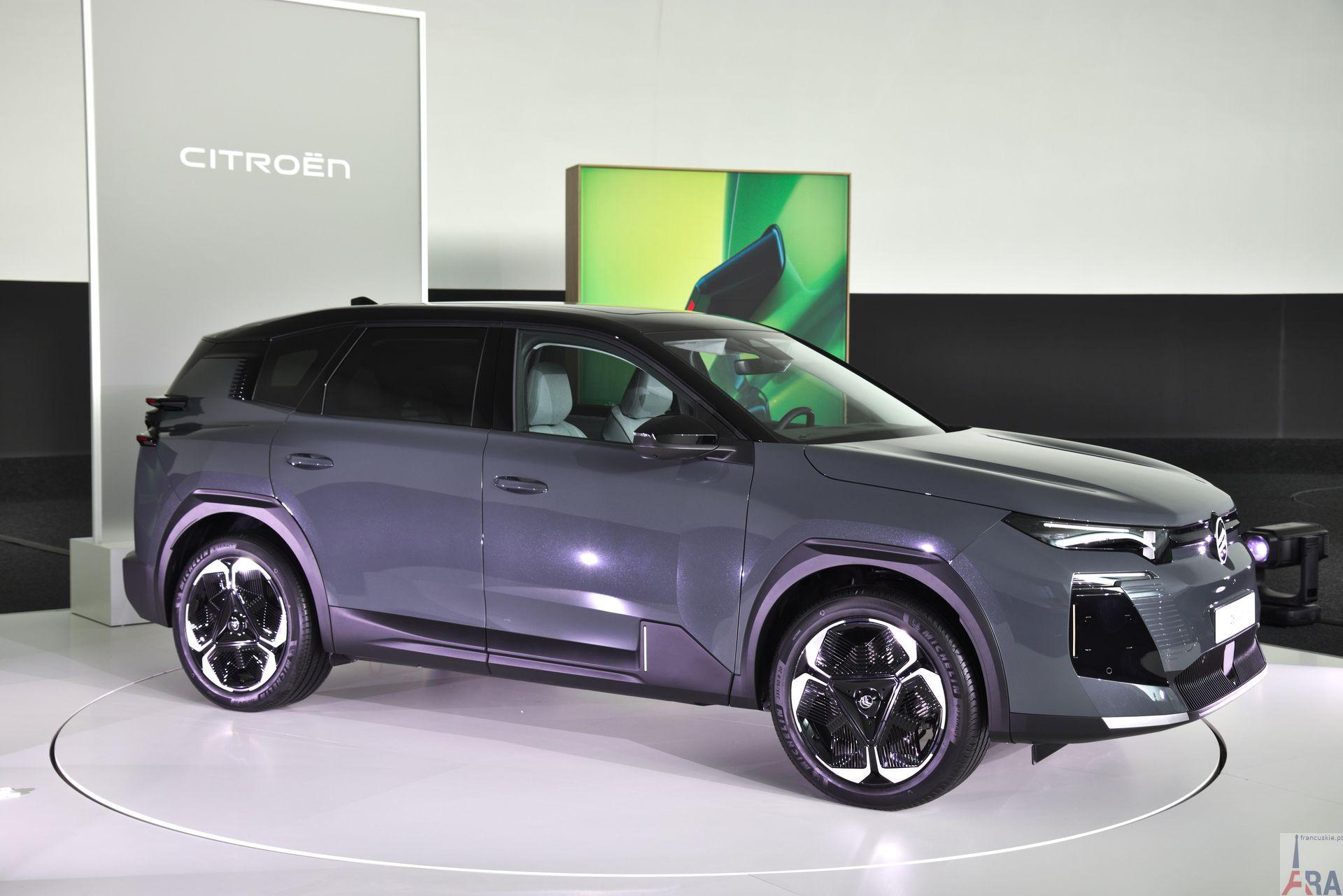 nowy citroen c5 aircross komfort i styl wrazenia po premierze statycznej nowego suv a z szewronami 004 Wiadomości