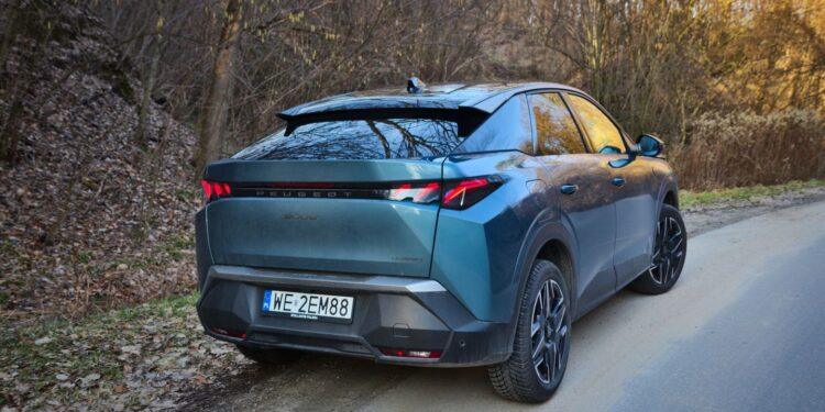 peugeot 3008 gt hev 145 km 023 Testy